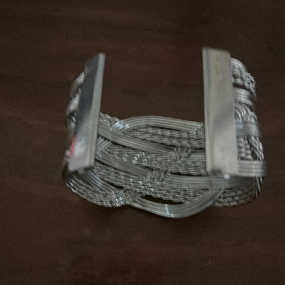 CUFF BRACELET - Picture 3 of 4